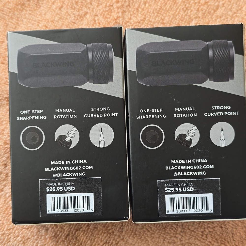 ❤️BUY 5 GET 3 FREE💃  Blackwing One-Step Pencil Sharpener, Size 3.9" x 2.4" - Picture 15 of 16